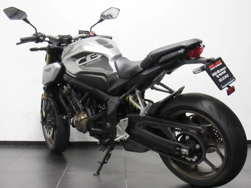 Honda CB 650 - Afbeelding 5 van 6