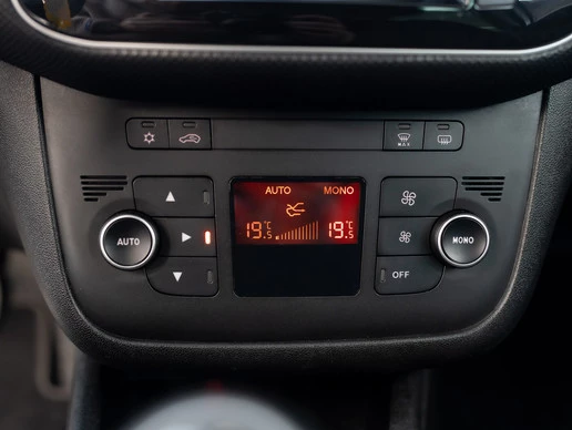 Fiat Punto - Afbeelding 11 van 30