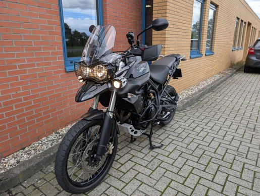 Triumph Tiger - Afbeelding 1 van 17