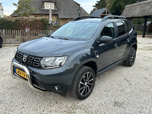 Dacia Duster - Afbeelding 1 van 19