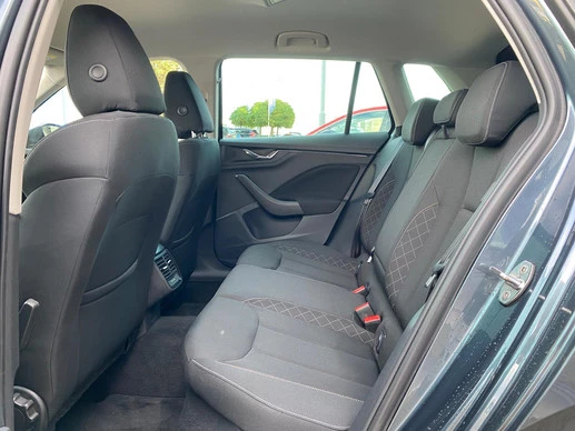 Škoda Kamiq - Afbeelding 15 van 30