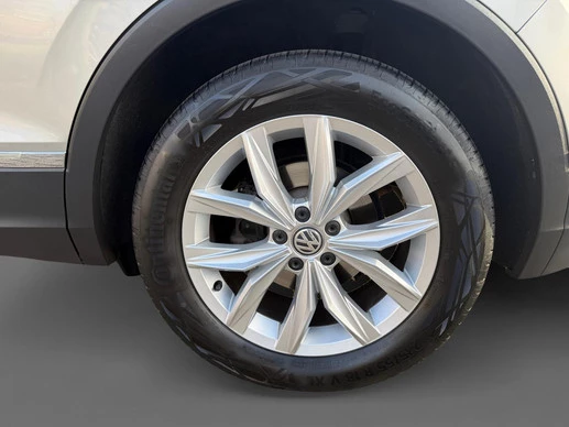 Volkswagen Tiguan - Afbeelding 8 van 24