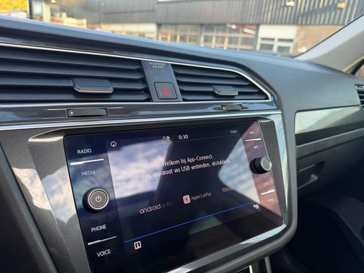 Volkswagen Tiguan - Afbeelding 15 van 24