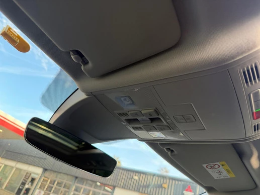 Volkswagen Tiguan - Afbeelding 20 van 24