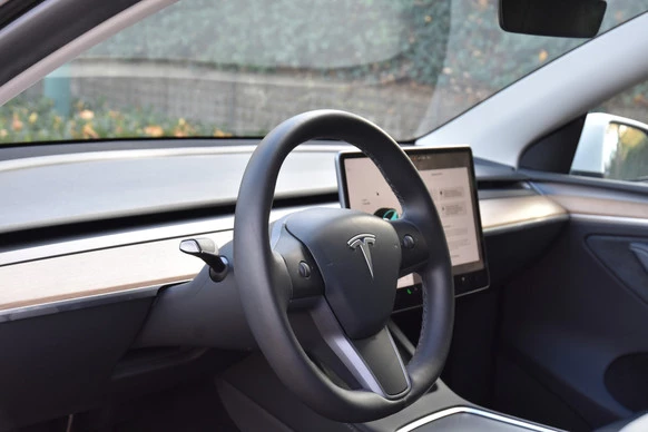 Tesla Model Y - Afbeelding 6 van 11