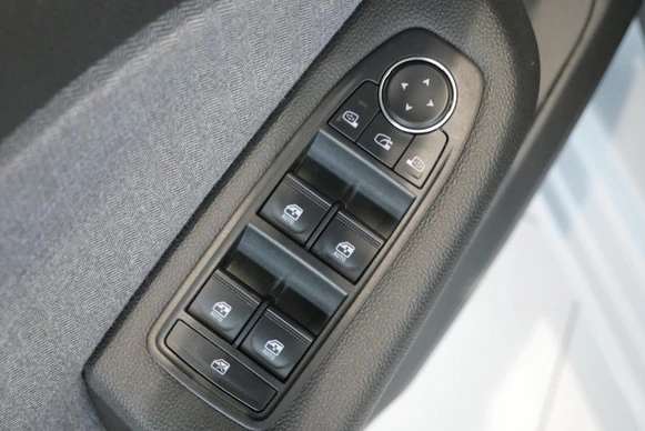 Renault Clio - Afbeelding 23 van 30