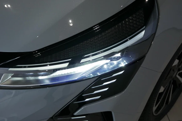 Renault Clio - Afbeelding 29 van 30