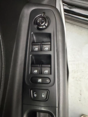 Jeep Renegade - Afbeelding 8 van 23