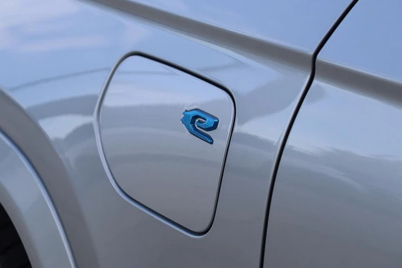 Jeep Grand Cherokee - Afbeelding 16 van 30