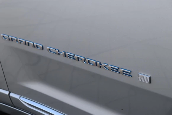 Jeep Grand Cherokee - Afbeelding 23 van 30