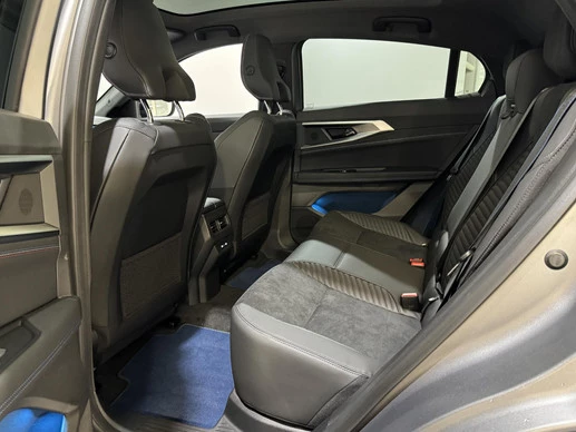 Renault Rafale - Afbeelding 17 van 30