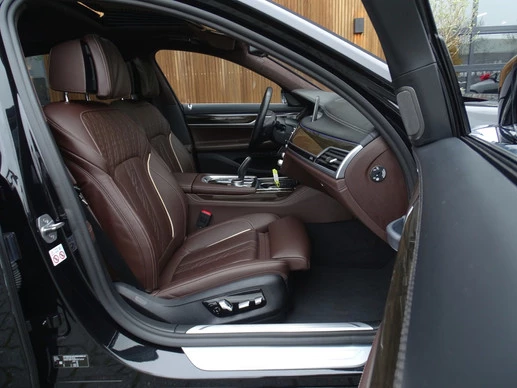 BMW 7 Serie - Afbeelding 19 van 30