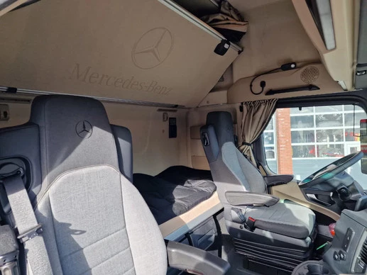 Mercedes-Benz Actros - Afbeelding 22 van 30