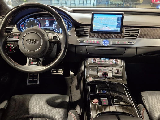 Audi S8 - Afbeelding 11 van 22