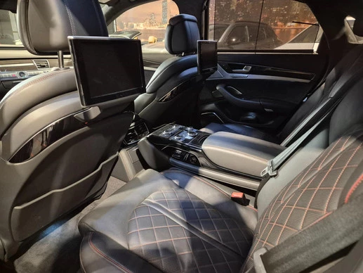 Audi S8 - Afbeelding 16 van 22