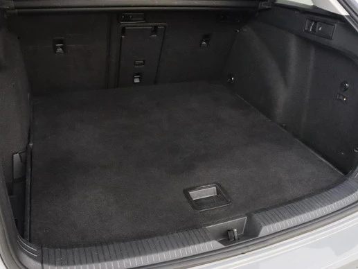 Volkswagen Golf - Afbeelding 11 van 30