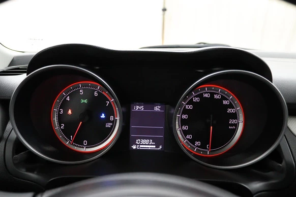 Suzuki Swift - Afbeelding 18 van 30