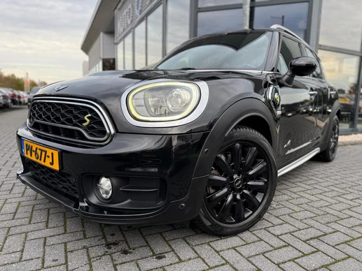 MINI Countryman - Afbeelding 1 van 30