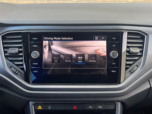 Volkswagen T-Roc - Afbeelding 25 van 30