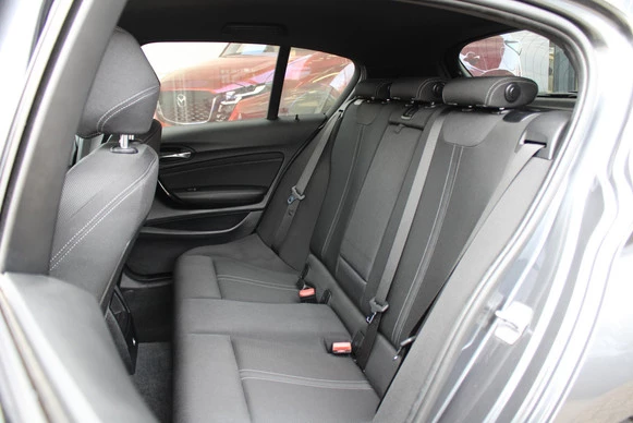 BMW 1 Serie - Afbeelding 24 van 30