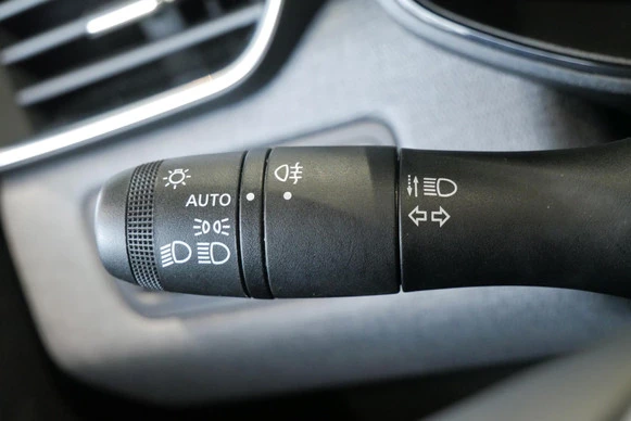 Renault Clio - Afbeelding 21 van 30