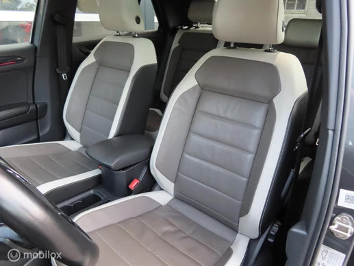 Volkswagen T-Roc - Afbeelding 9 van 30