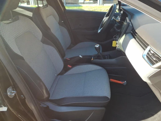 Renault Clio - Afbeelding 16 van 28