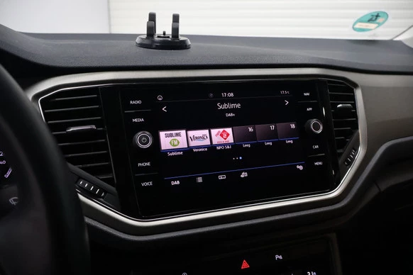 Volkswagen T-Roc - Afbeelding 14 van 27