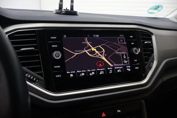 Volkswagen T-Roc - Afbeelding 16 van 27