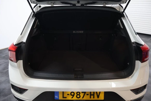Volkswagen T-Roc - Afbeelding 25 van 27