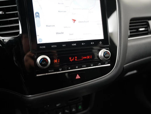 Mitsubishi Outlander - Afbeelding 13 van 30