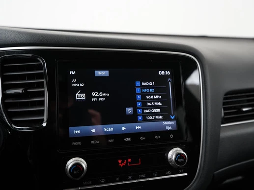 Mitsubishi Outlander - Afbeelding 15 van 30