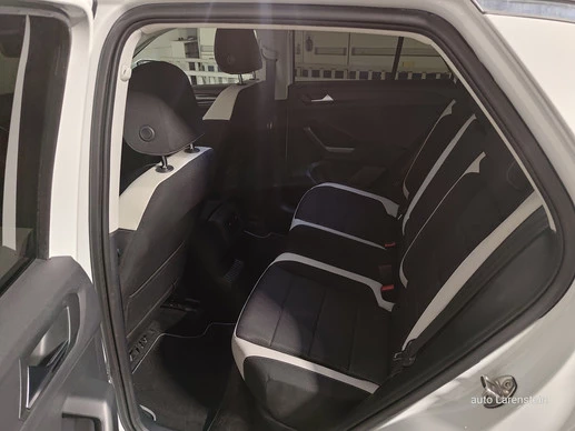 Volkswagen T-Roc - Afbeelding 9 van 30