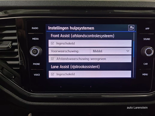 Volkswagen T-Roc - Afbeelding 25 van 30