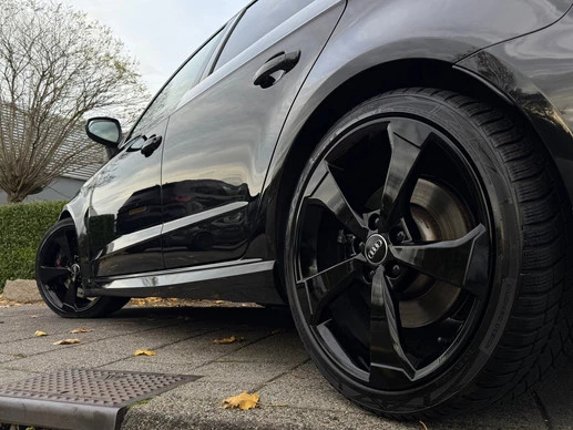 Audi RS3 - Afbeelding 10 van 26