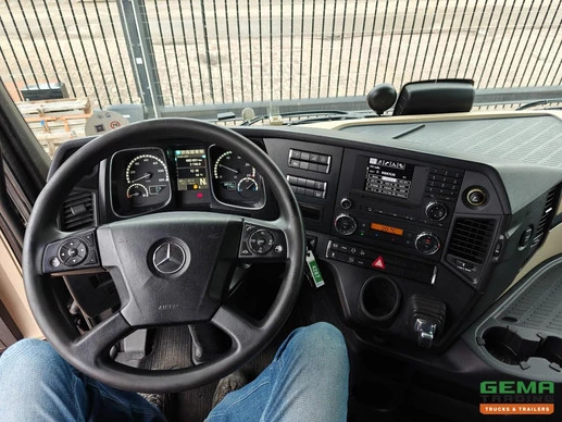 Mercedes-Benz Actros - Afbeelding 14 van 25