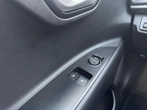 Kia Stonic - Afbeelding 11 van 23