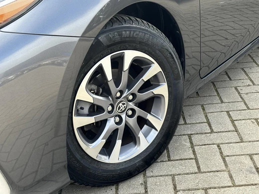 Toyota Prius - Afbeelding 16 van 30