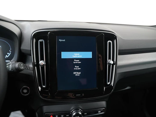 Volvo XC40 - Afbeelding 18 van 30