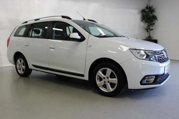 Dacia Logan - Afbeelding 2 van 30