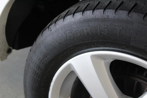 Dacia Logan - Afbeelding 17 van 30