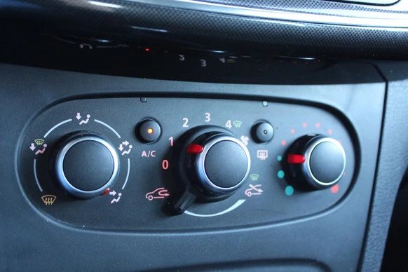 Dacia Logan - Afbeelding 26 van 30