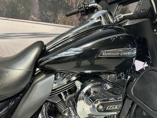 Harley-Davidson Electra Glide - Afbeelding 6 van 9