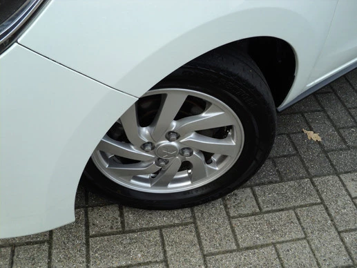 Mitsubishi Space Star - Afbeelding 3 van 30