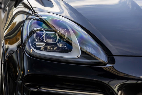 Porsche Cayenne - Afbeelding 14 van 30