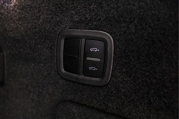 Porsche Cayenne - Afbeelding 24 van 30