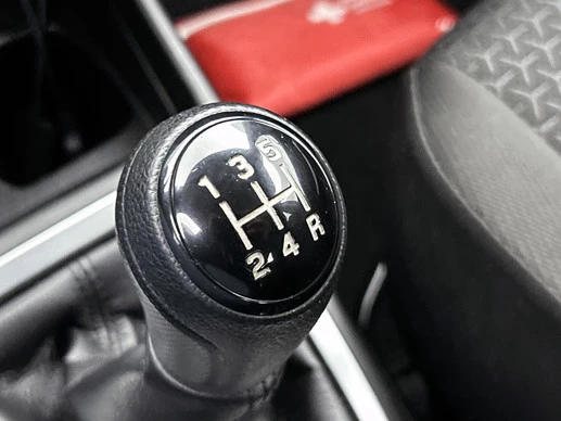 Suzuki Swift - Afbeelding 12 van 24