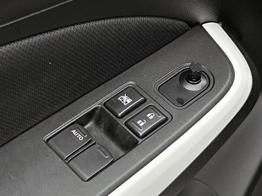 Suzuki Swift - Afbeelding 22 van 24