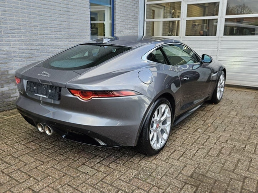 Jaguar F-Type - Afbeelding 2 van 27