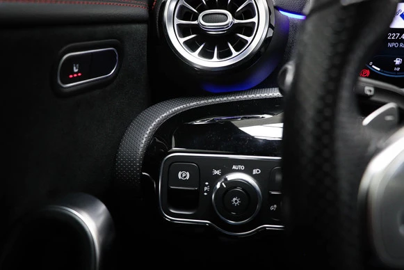 Mercedes-Benz CLA - Afbeelding 27 van 30